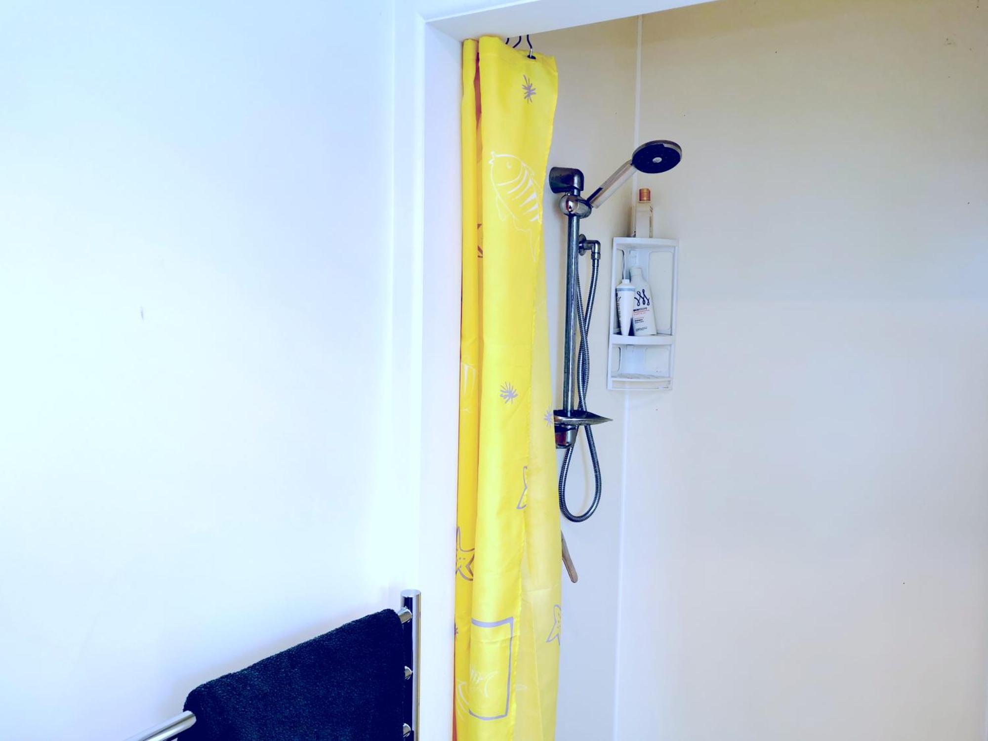 Separate Entry Guest Room With Private Bathroom In Forrest Hill Auckland Kültér fotó